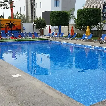 The Caravel Hotell 2*