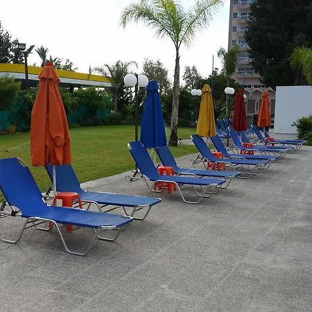 Hotell The Caravel Limassol