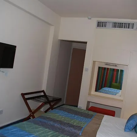 Hotell The Caravel Limassol