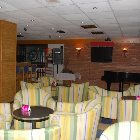 The Caravel Hotell 2*
